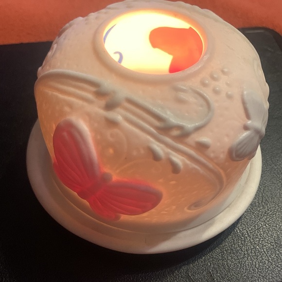 Lithopane Bisque Butterfly 🦋 Fairy Light w/ color - Picture 2 of 5